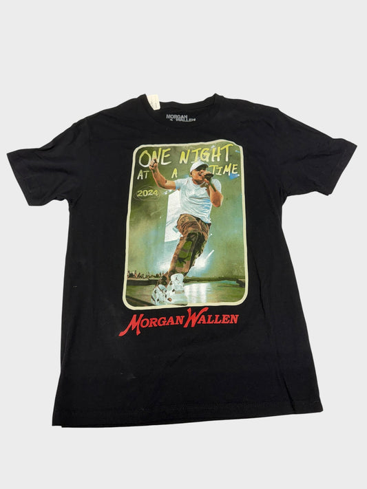 Women’s large Morgan Wallen shirt