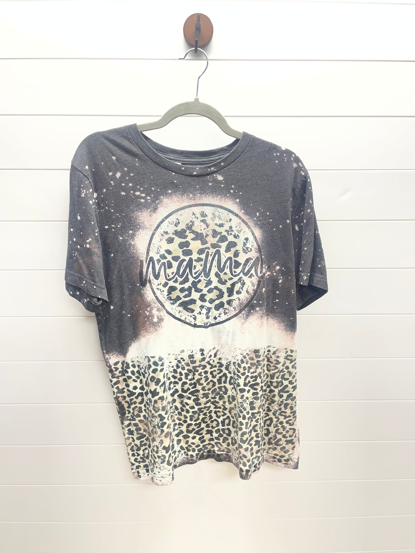 Women’s large tee