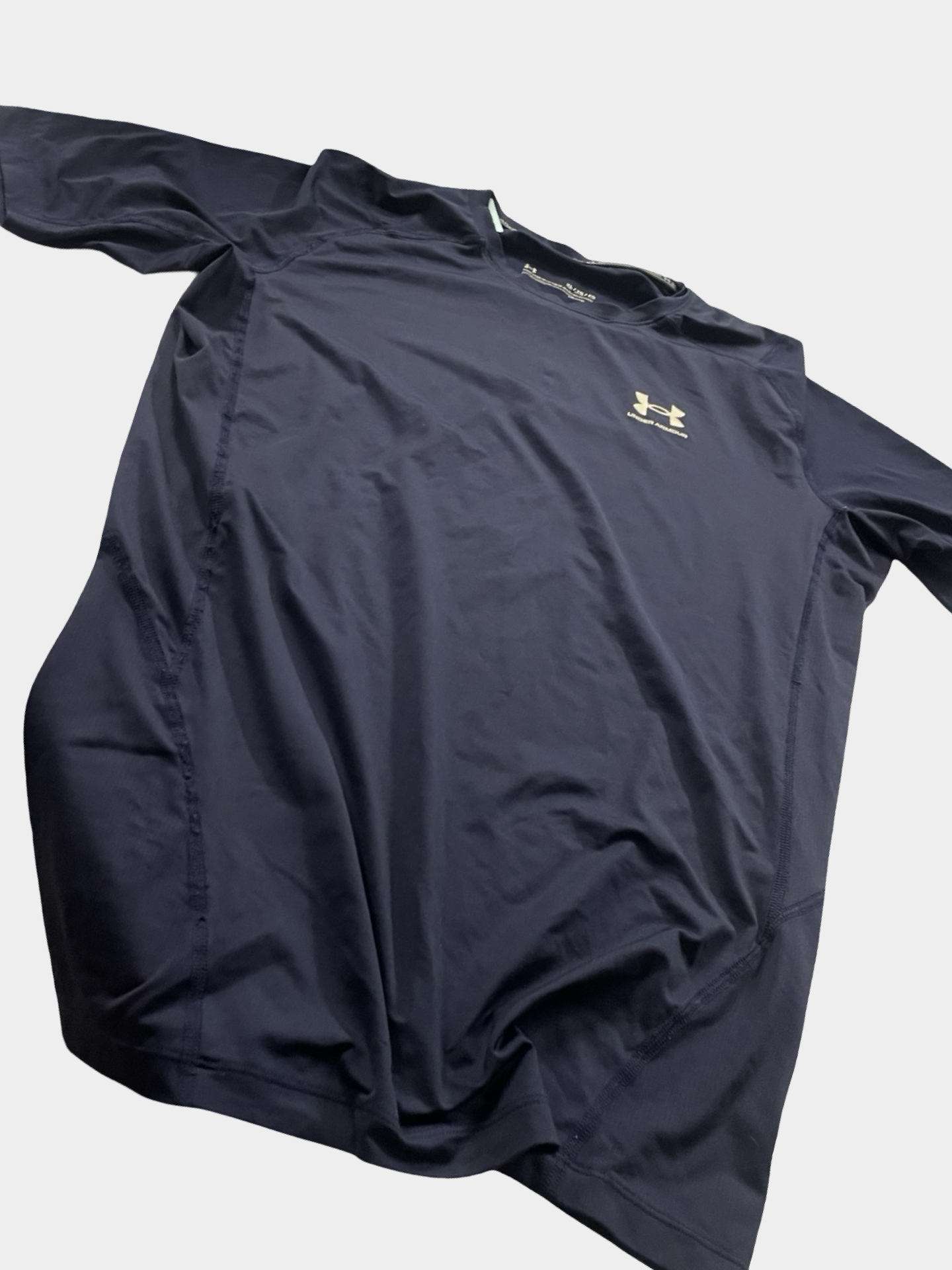 Men’s XL UA Tee