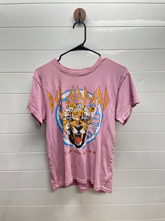Women’s small tee