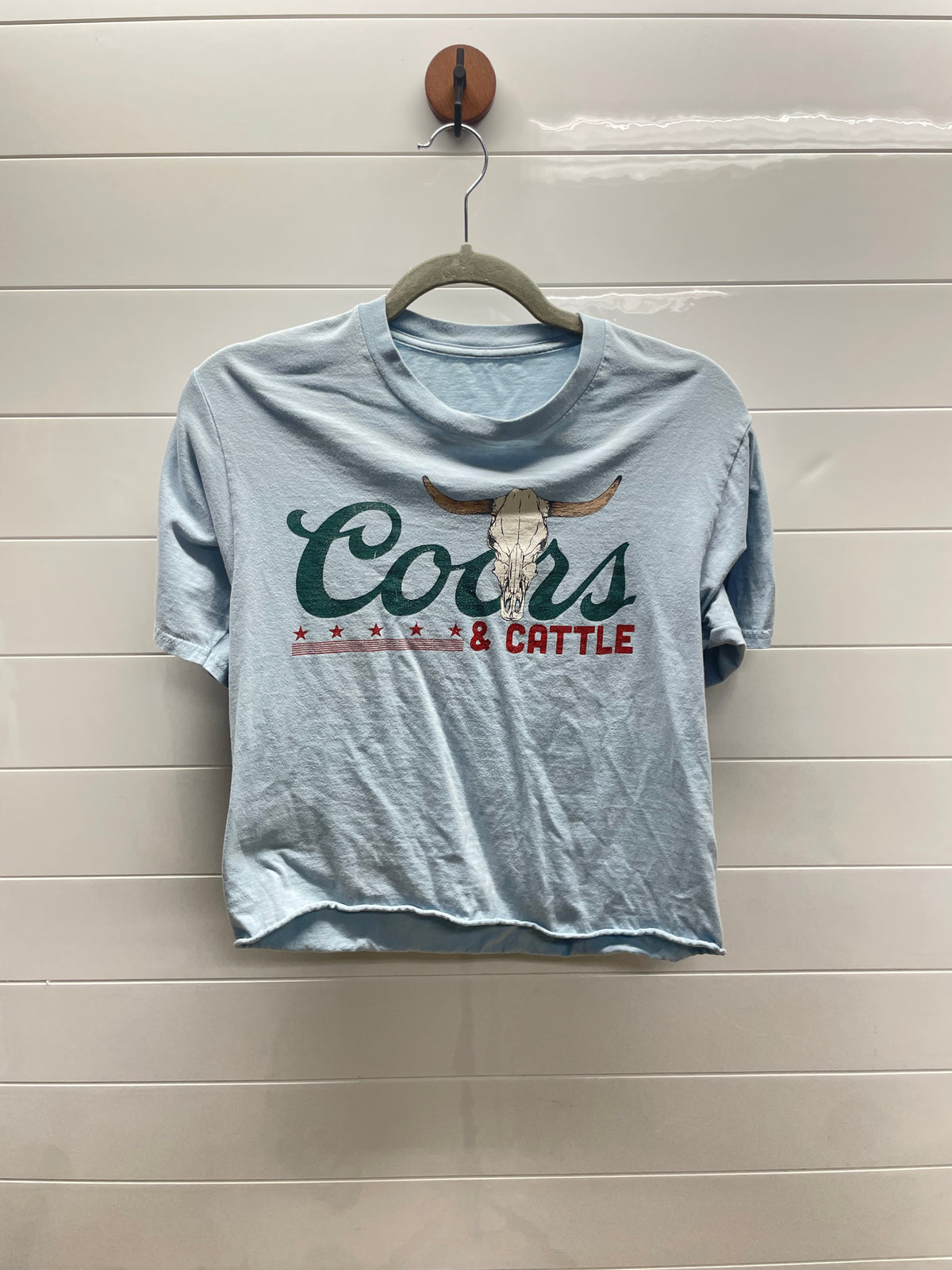 Women’s medium tee