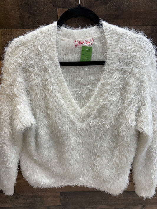 Women’s small sweater