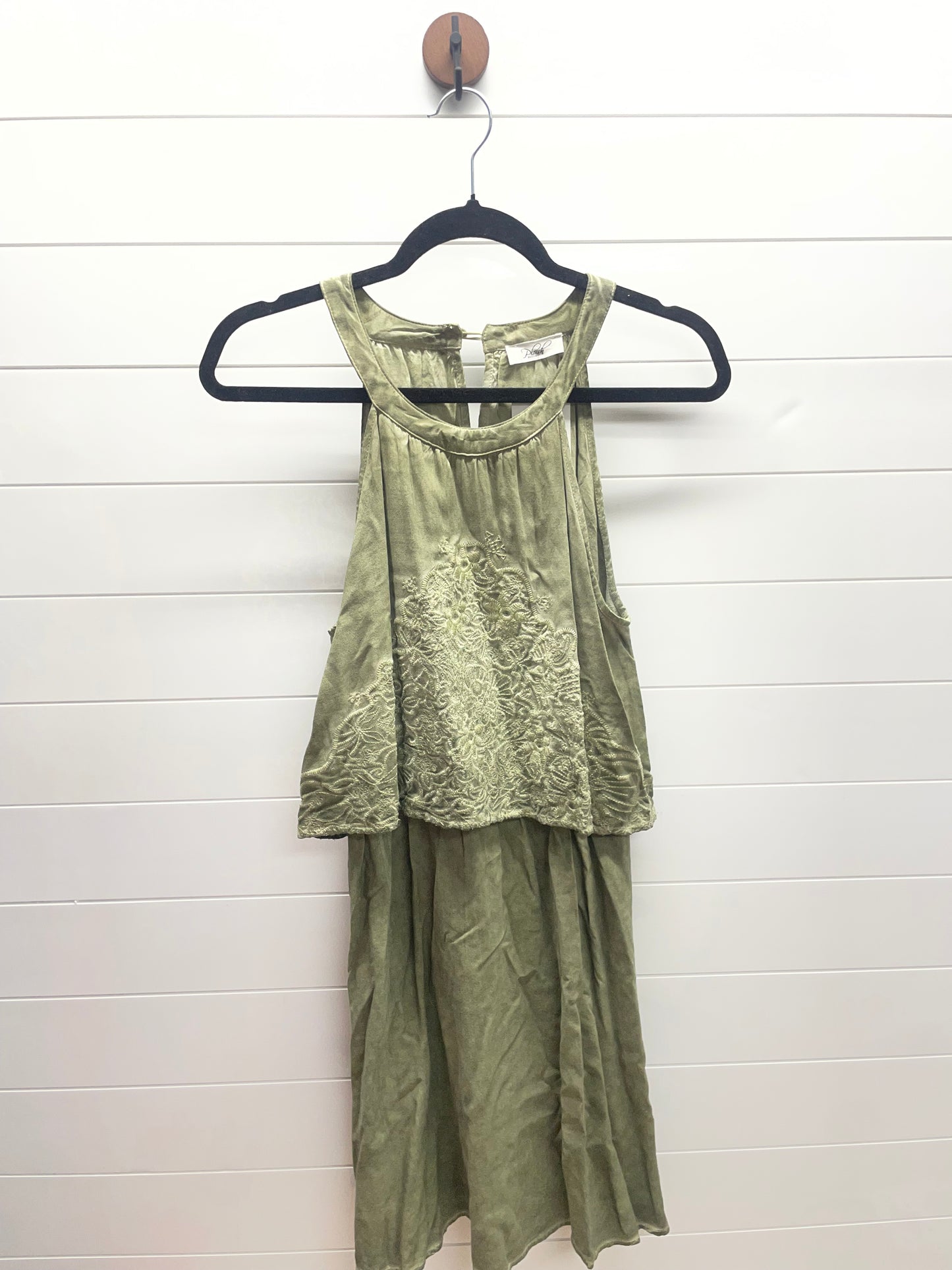 Women’s medium dress