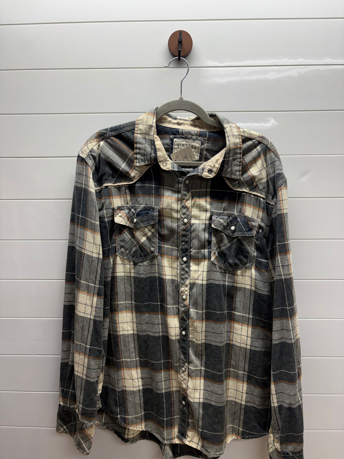 Men’s XL Button Up