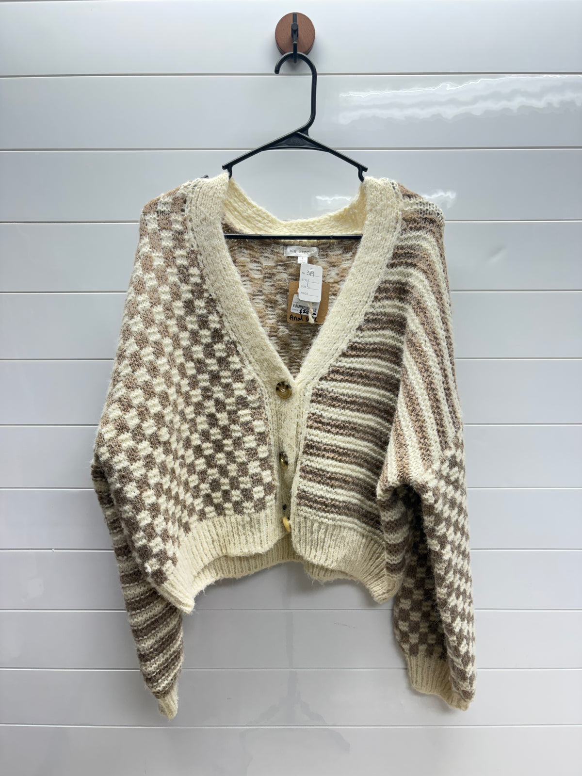 Women’s Large Sweater NWT