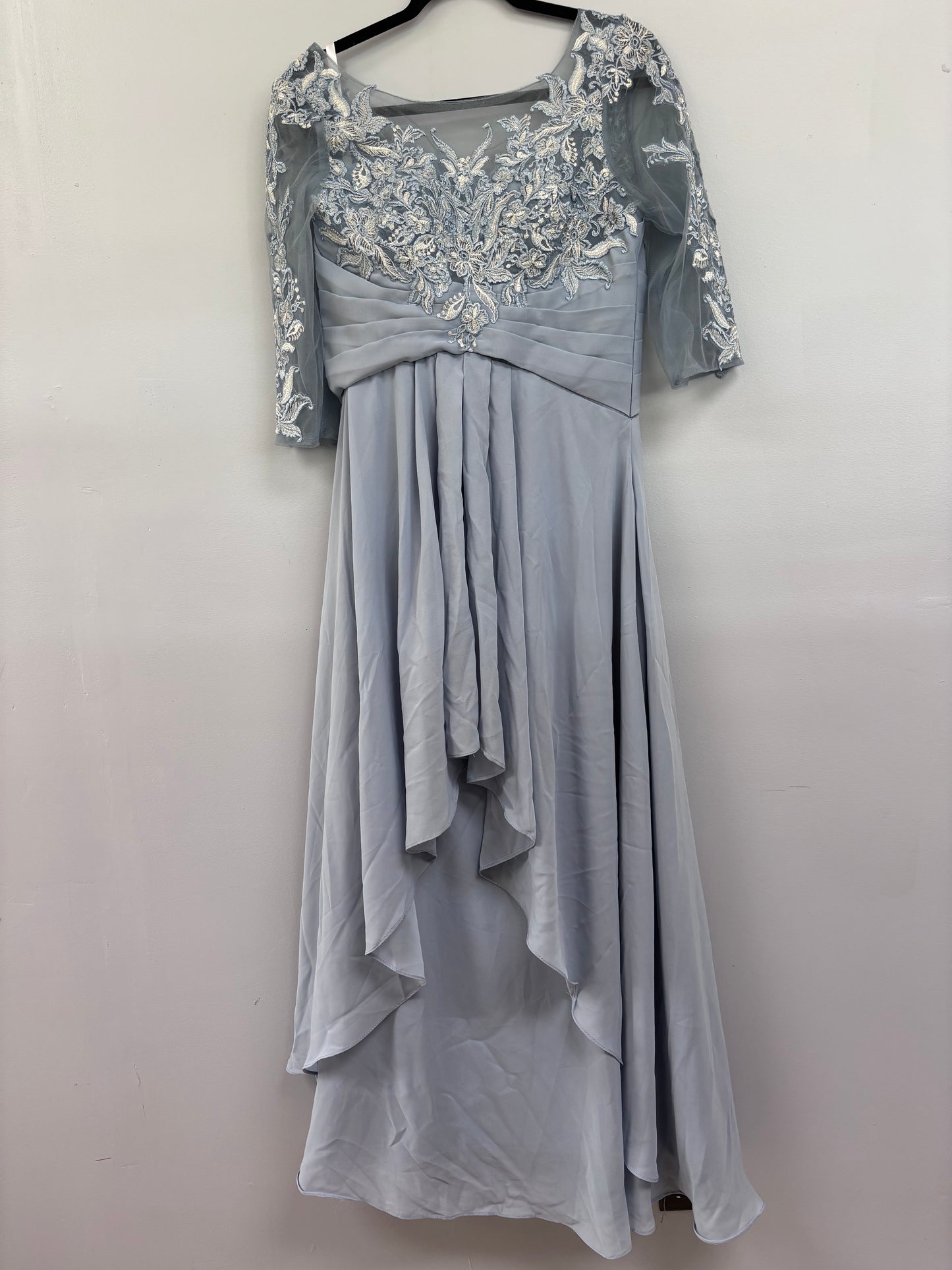 Women’s 8 dress