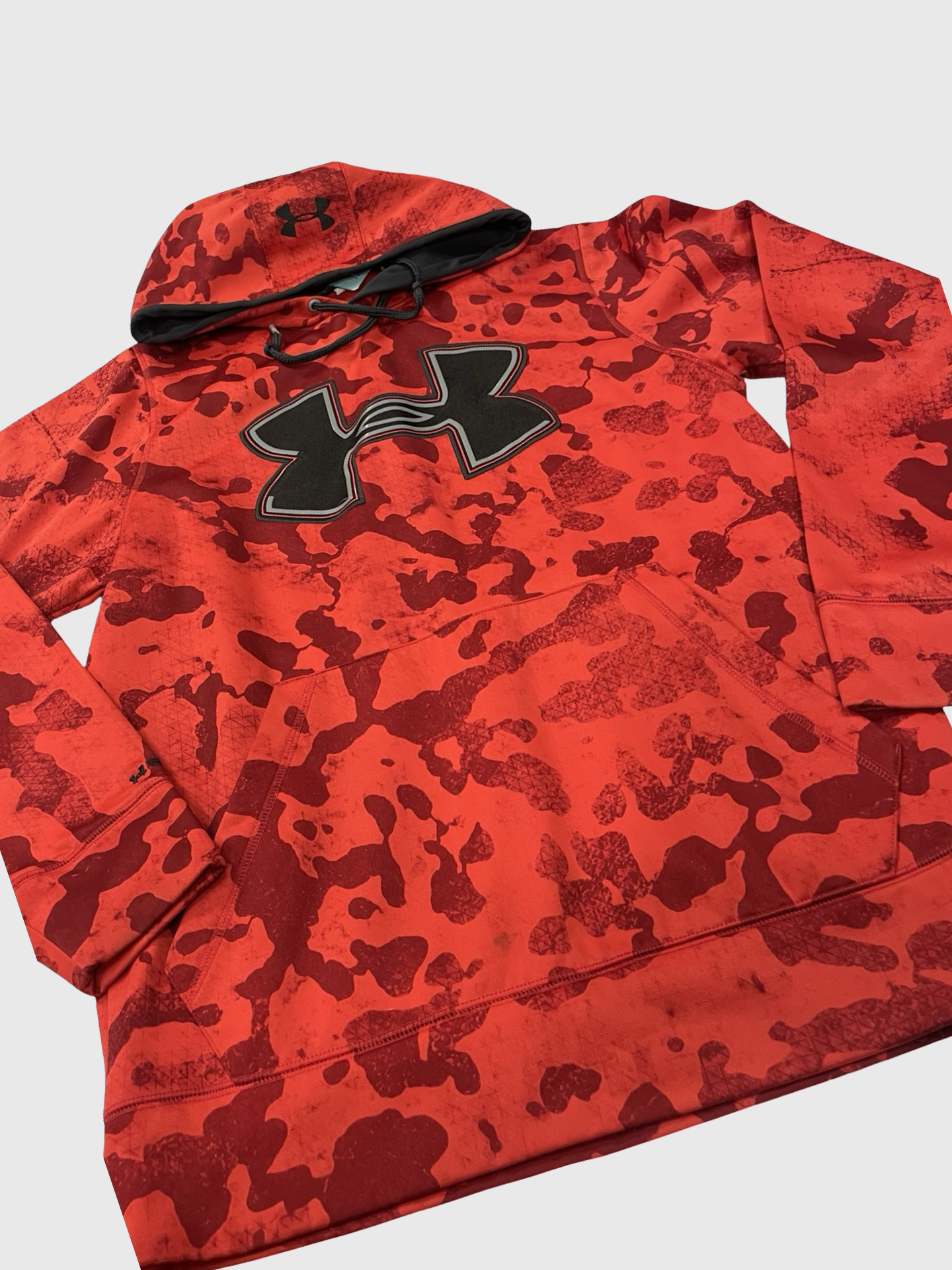 Men’s small UA hoodie