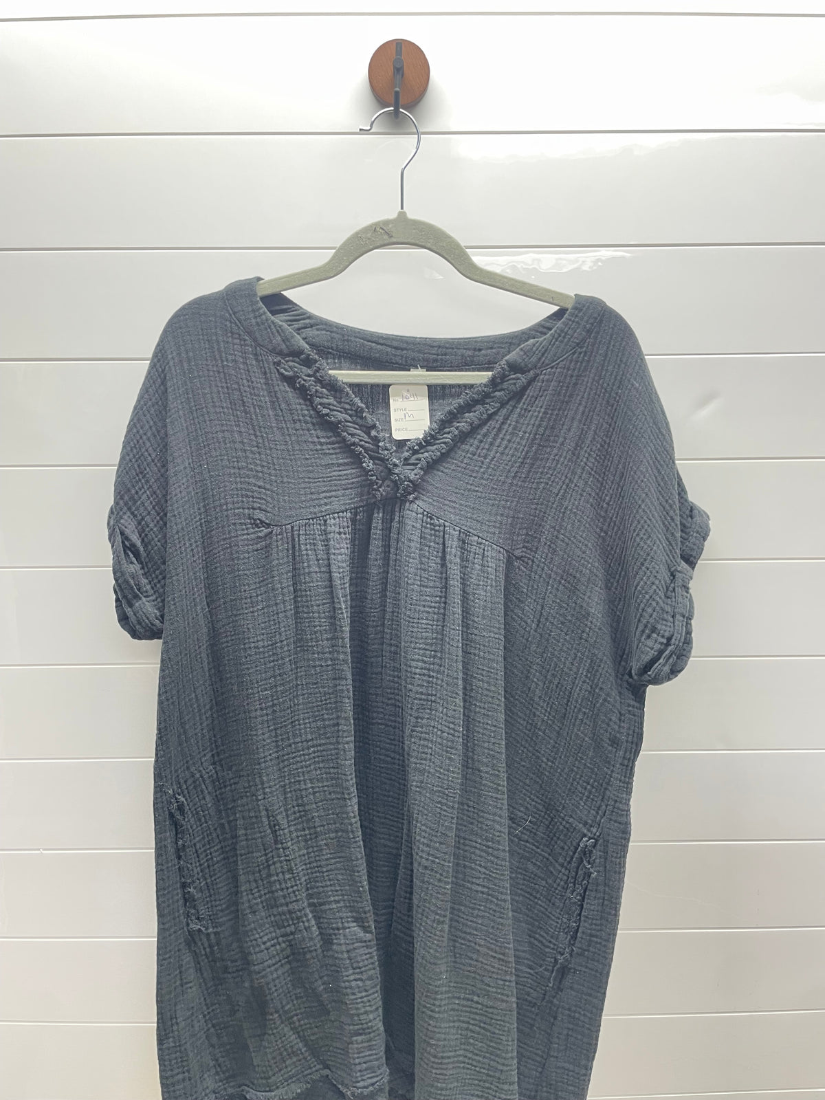 Women’s medium dress