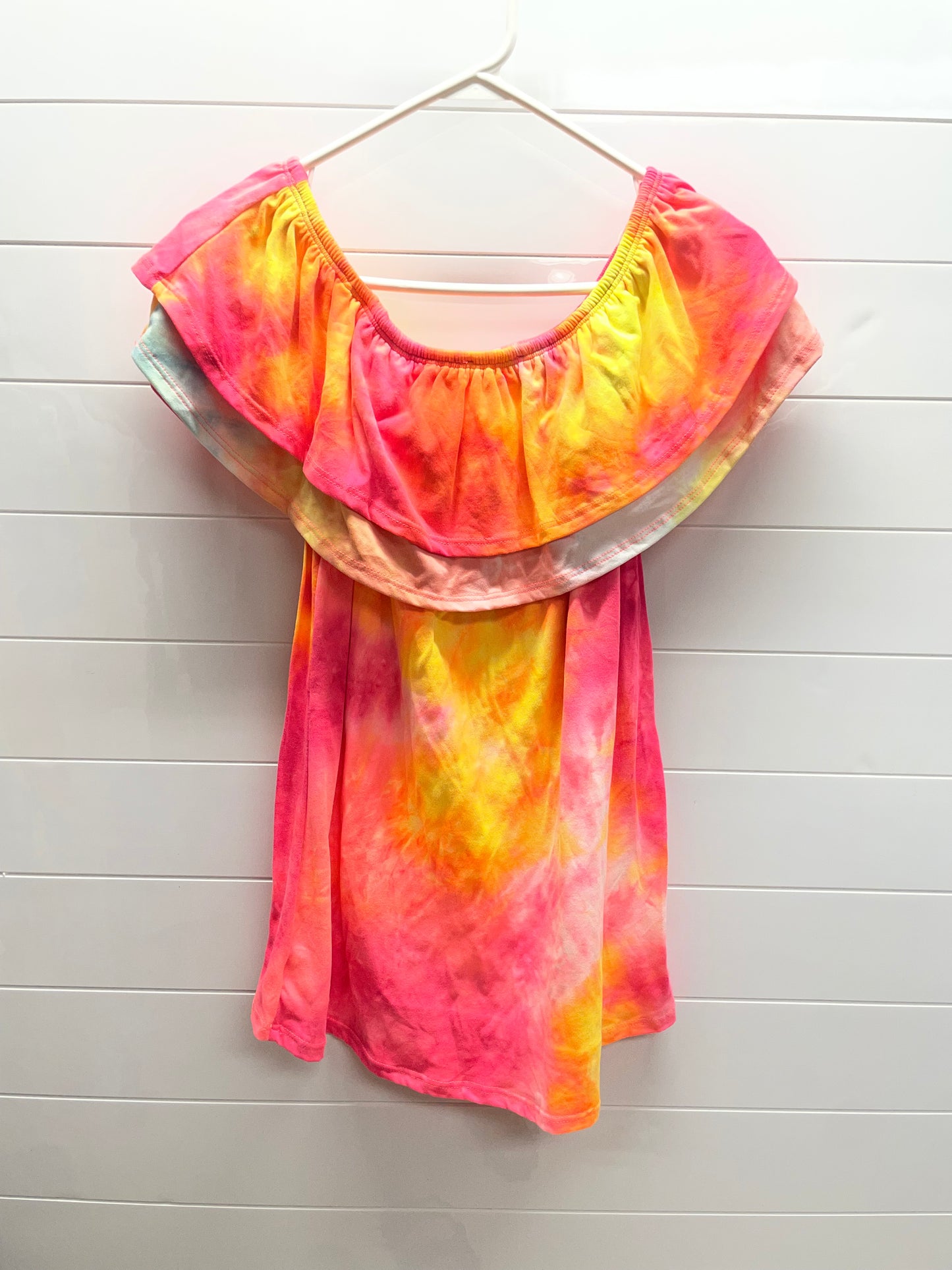 Women’s Plush Medium Top NWT