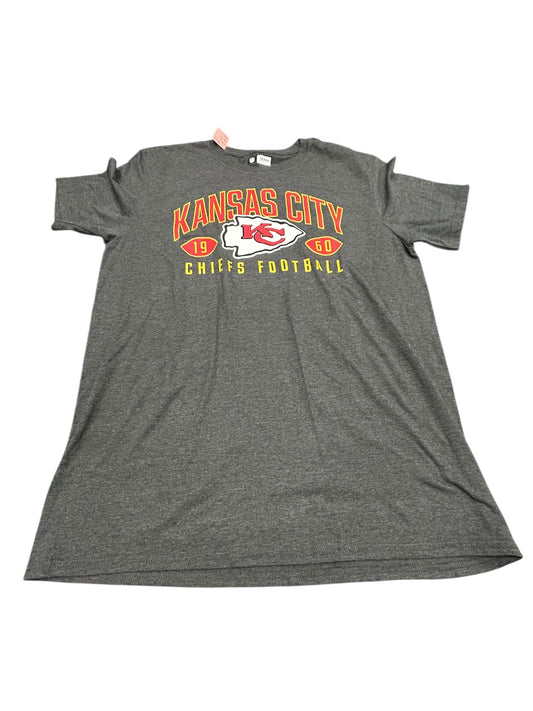 Women’s large graphic shirt