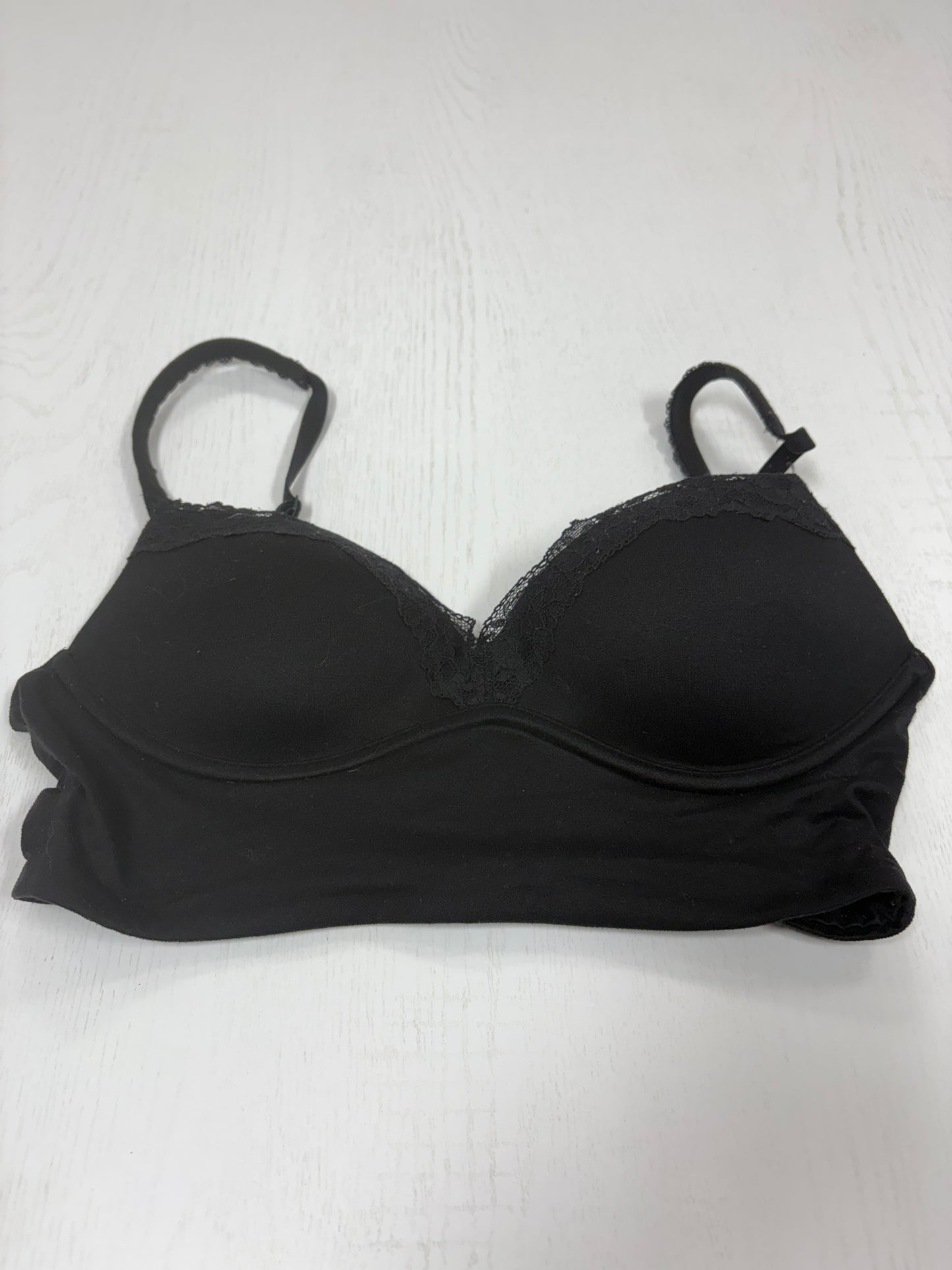 32 B Bra
