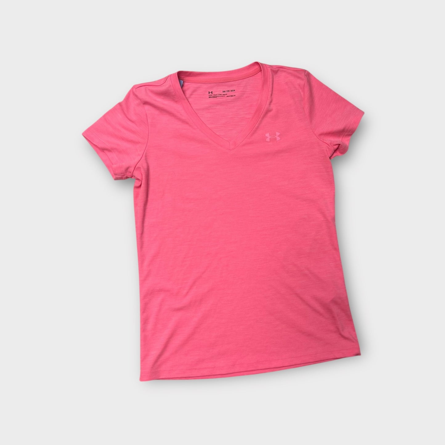 Women’s XS UA shirt