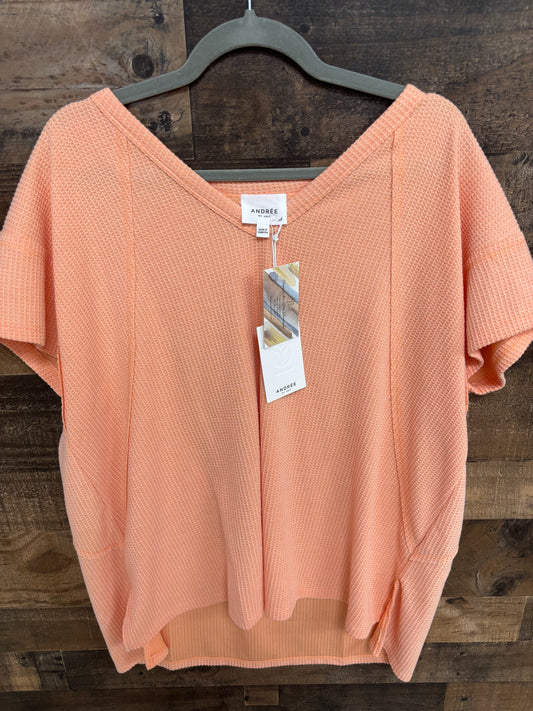 Women’s knit shirt