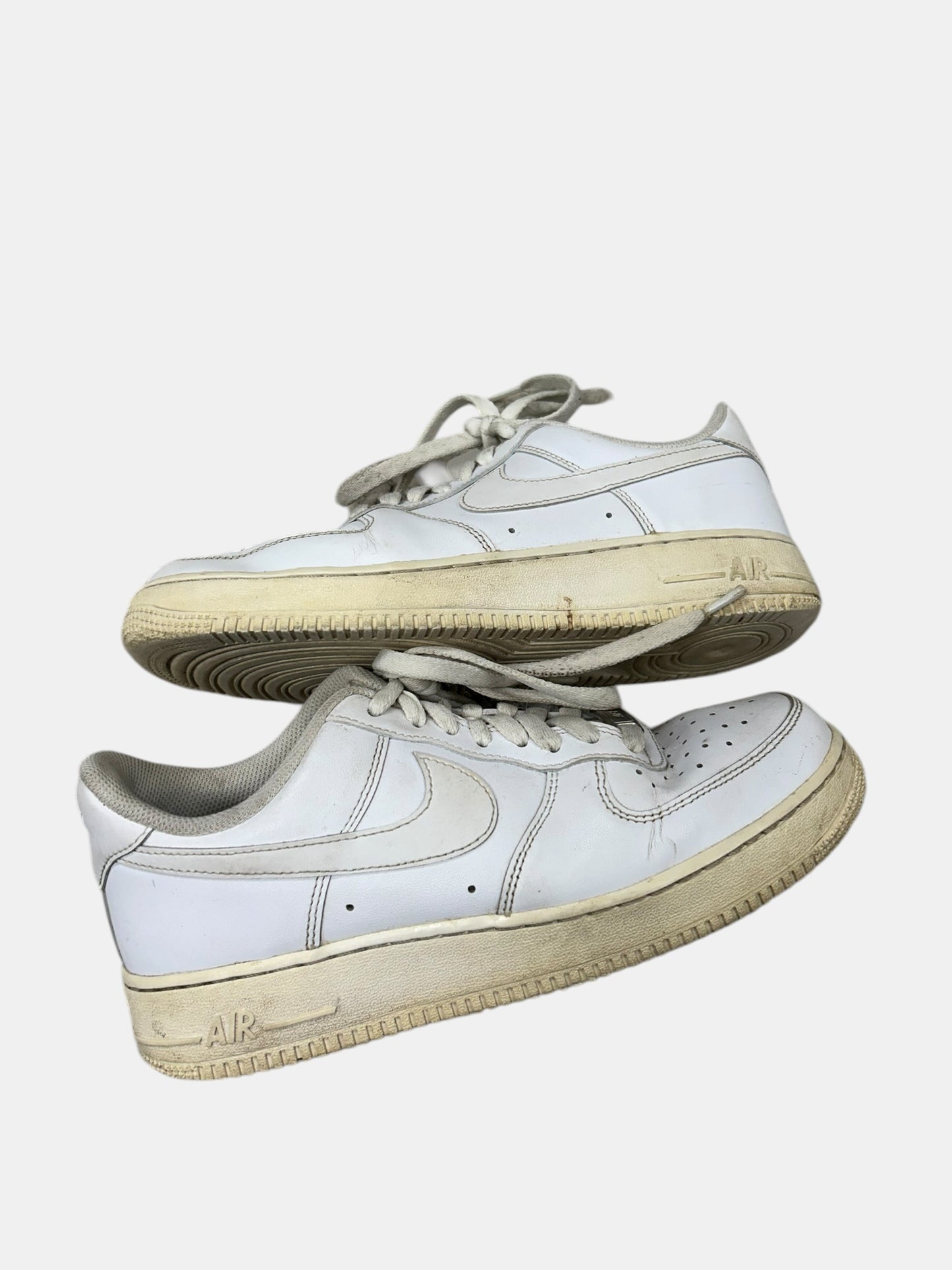 Women’s 8 Nikes