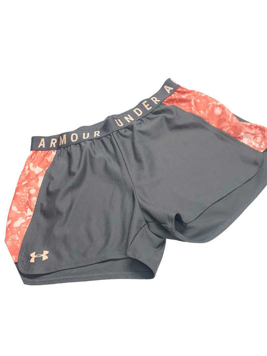 Women’s large UA shorts