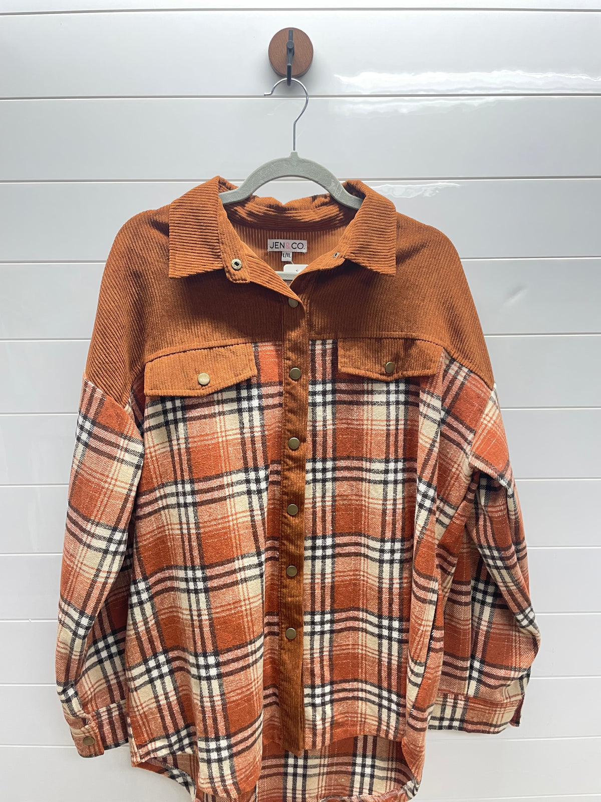 Women’s L/XL Button Up