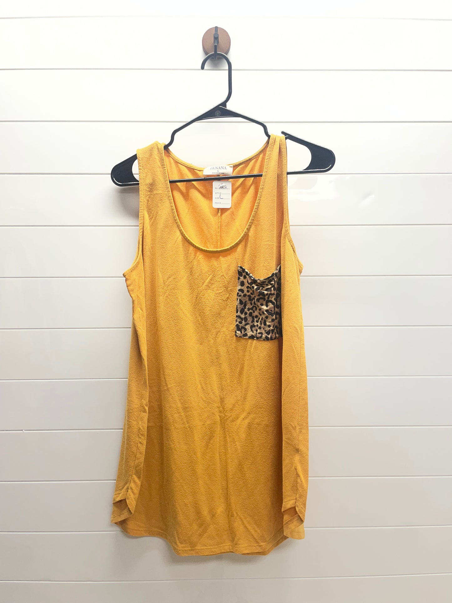 Women’s large tank