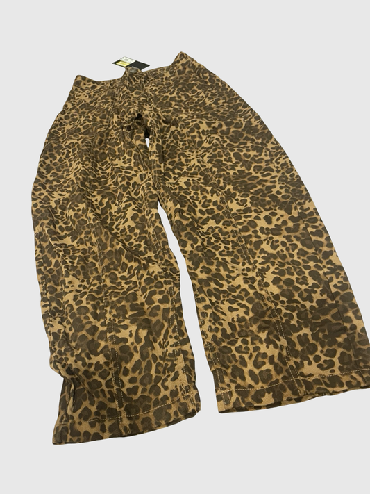 Women’s 00 NWT Barrel Jeans