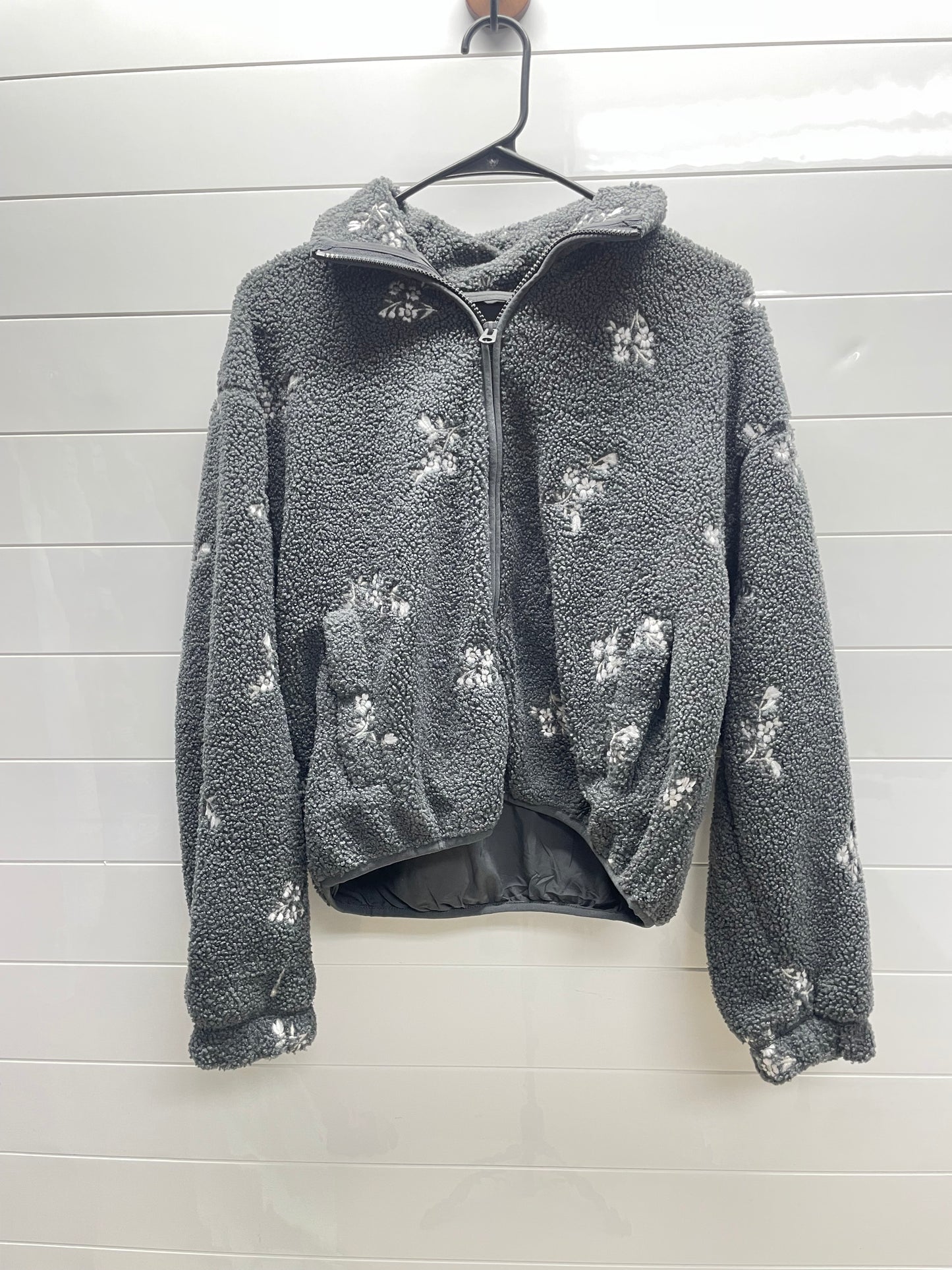 Women’s XS Hollister Zip Up