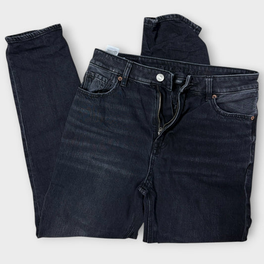 Women’s AE jeans- sz 2 (short)
