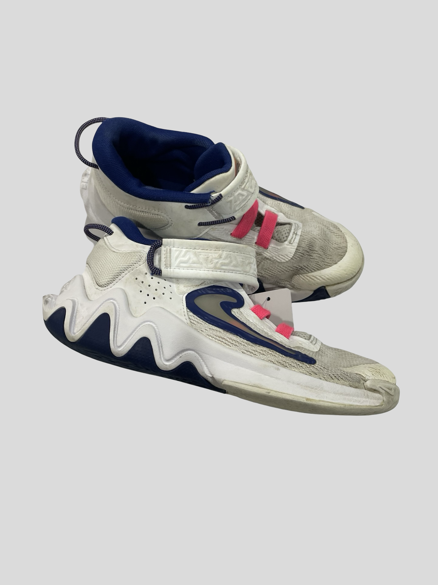 Boys 2Y Nikes