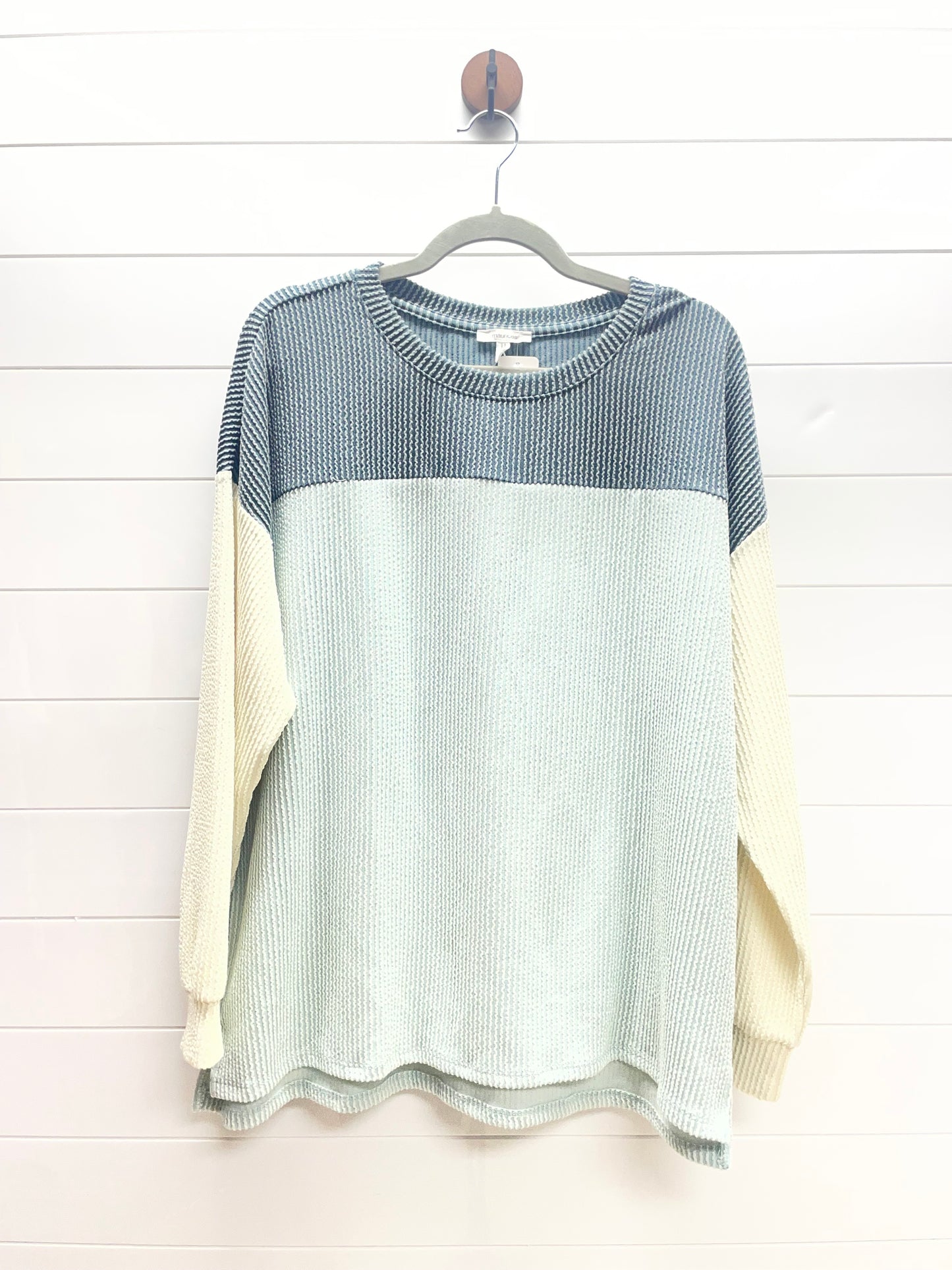 Women’s XL Shirt