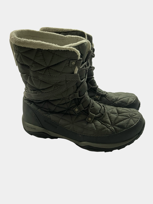 Women’s 8.5 Columbia Boots