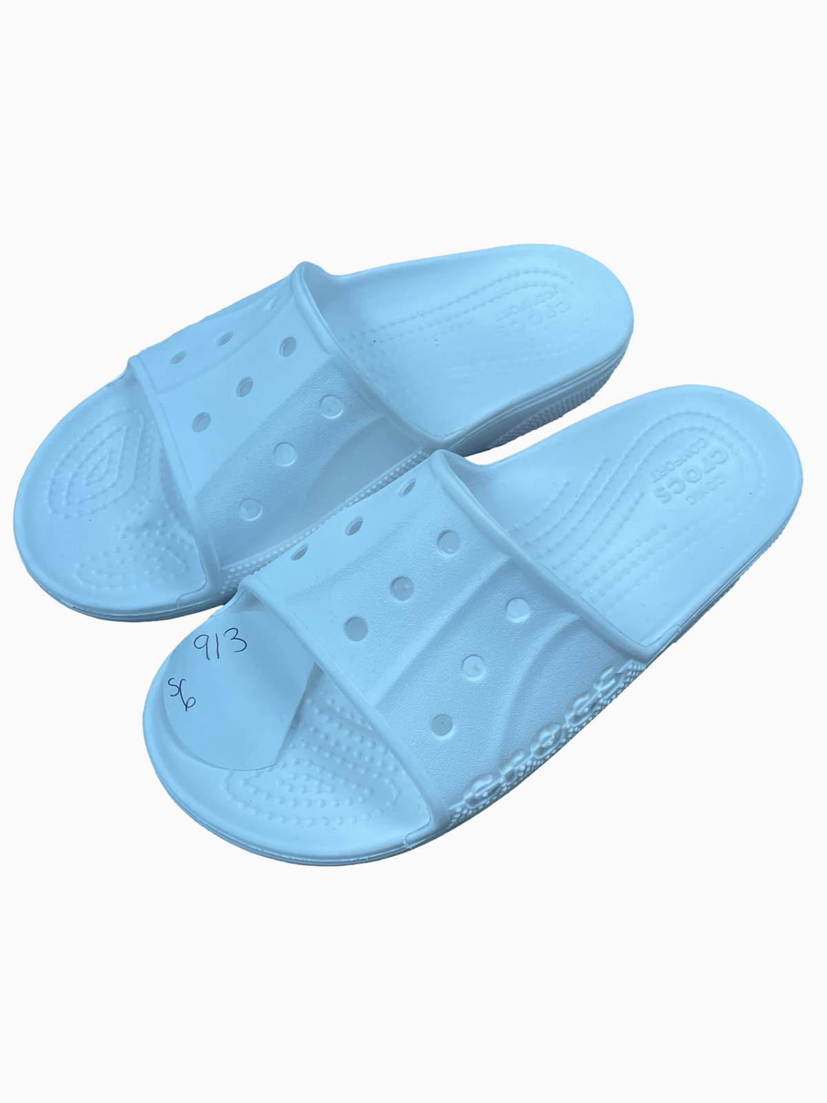 Women’s 6 Croc Sandals