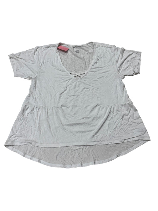 Women’s xs ae shirt