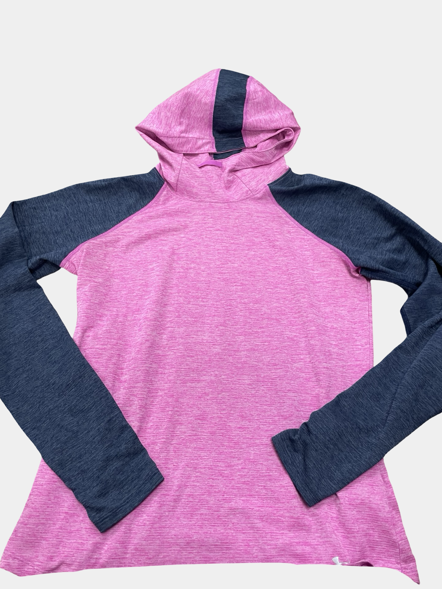 Women’s medium UA
