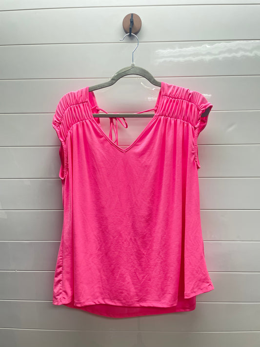 Women’s medium tee