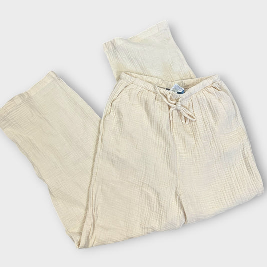 Women’s small pants