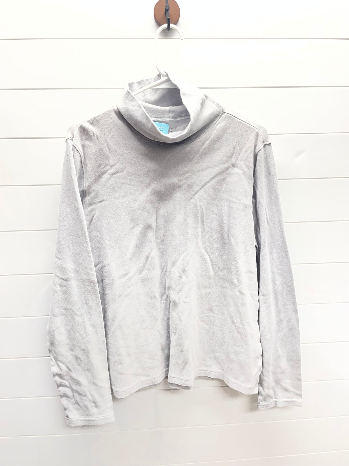 Women’s XL Long Sleeve
