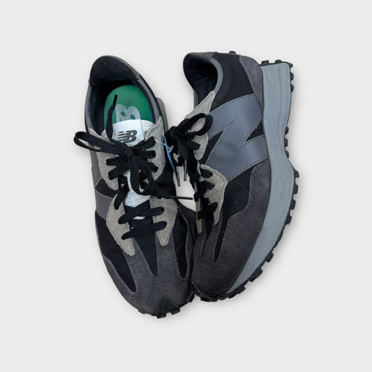 Women’s 7.5 New Balance