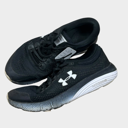 Women’s UA Shoes-9