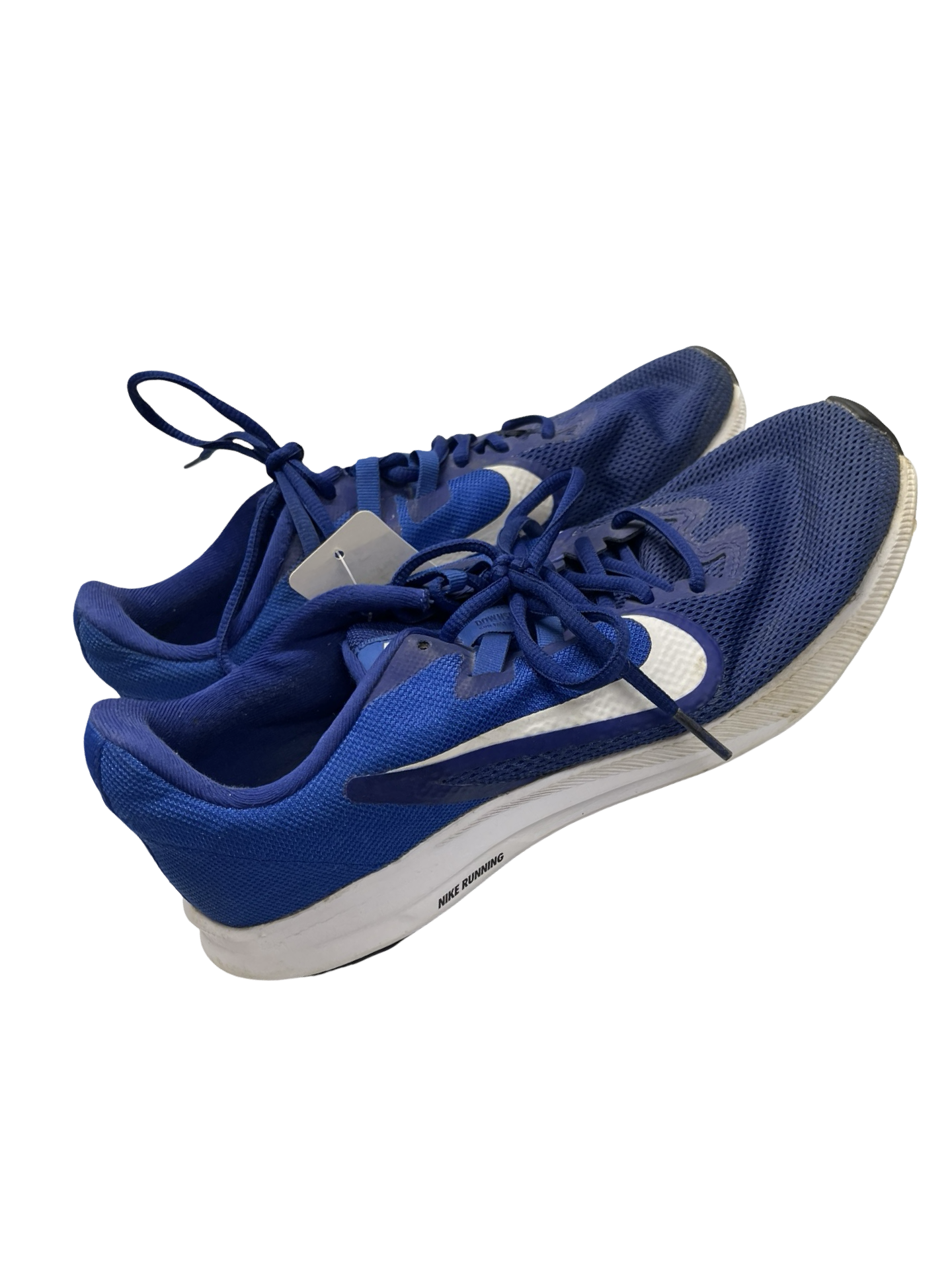 Men’s 7.5 Nikes