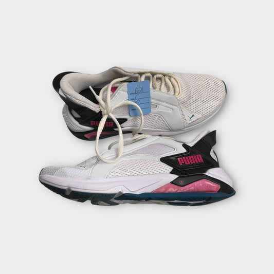 Womens 6 Pumas
