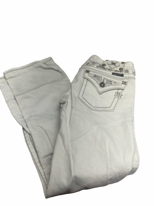 Women’s 28 Miss Me Jeans