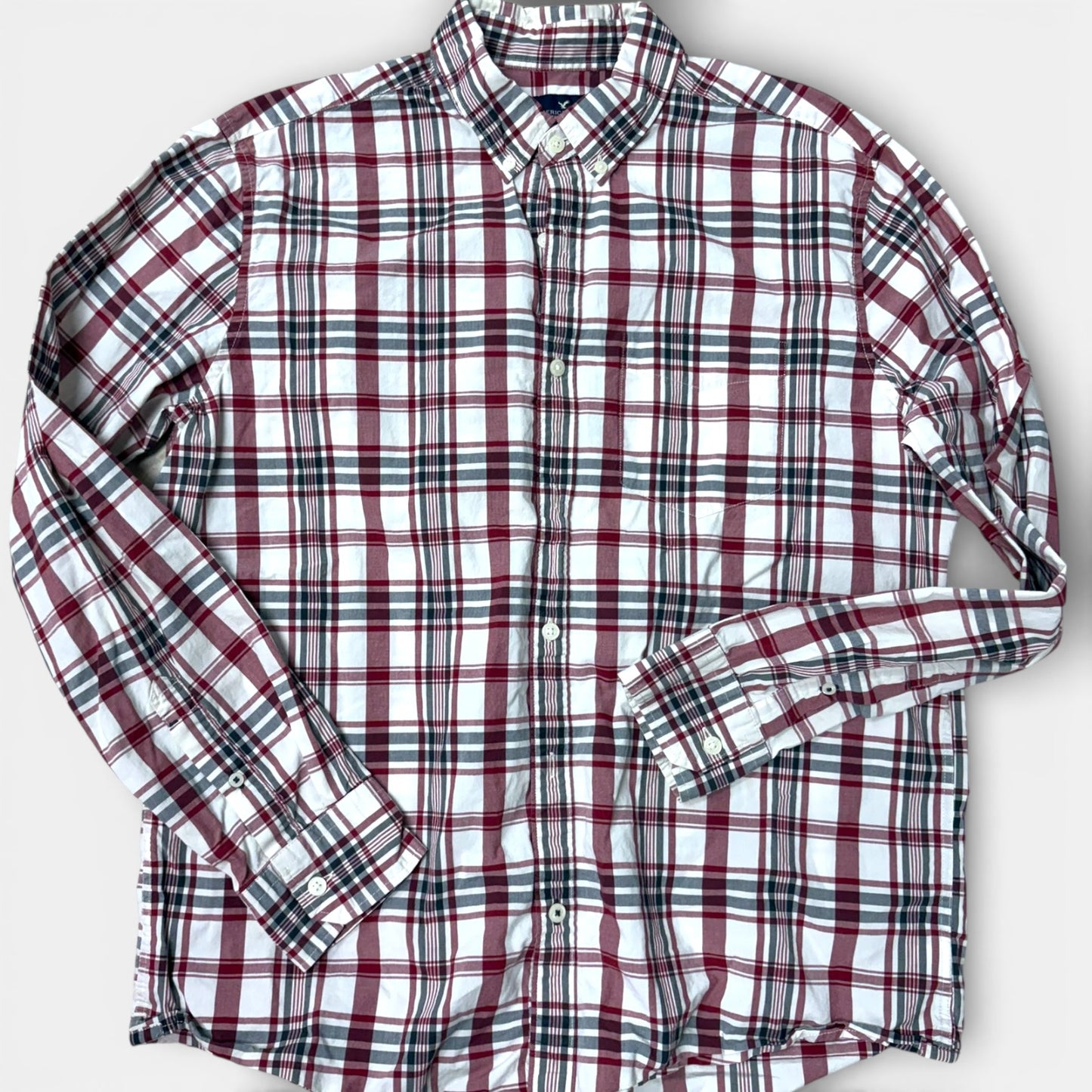 Men’s AE button up large
