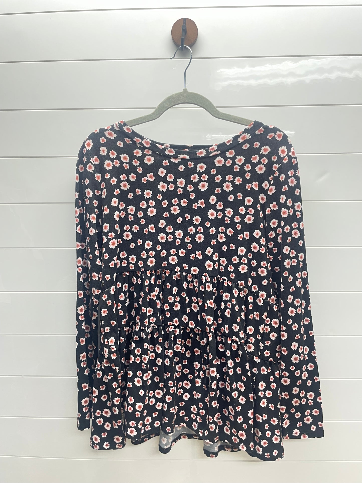 Women’s small long sleeve