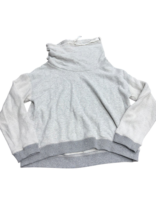Women’s large sweatshirt