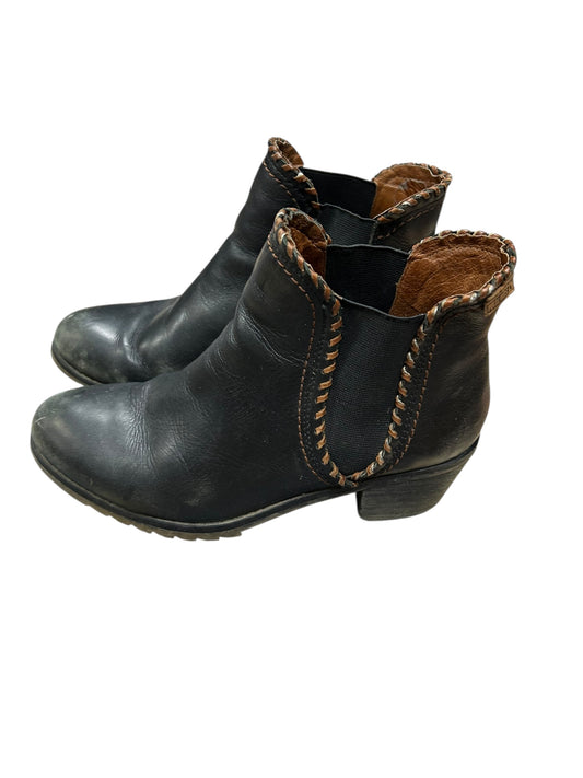 Womens Pikolinos 7 boots