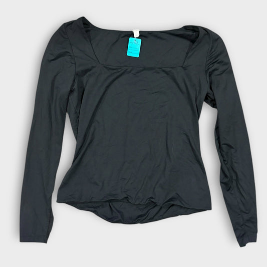 Women’s large long sleeve