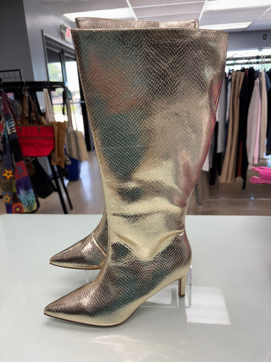 Women’s 7.5 boots