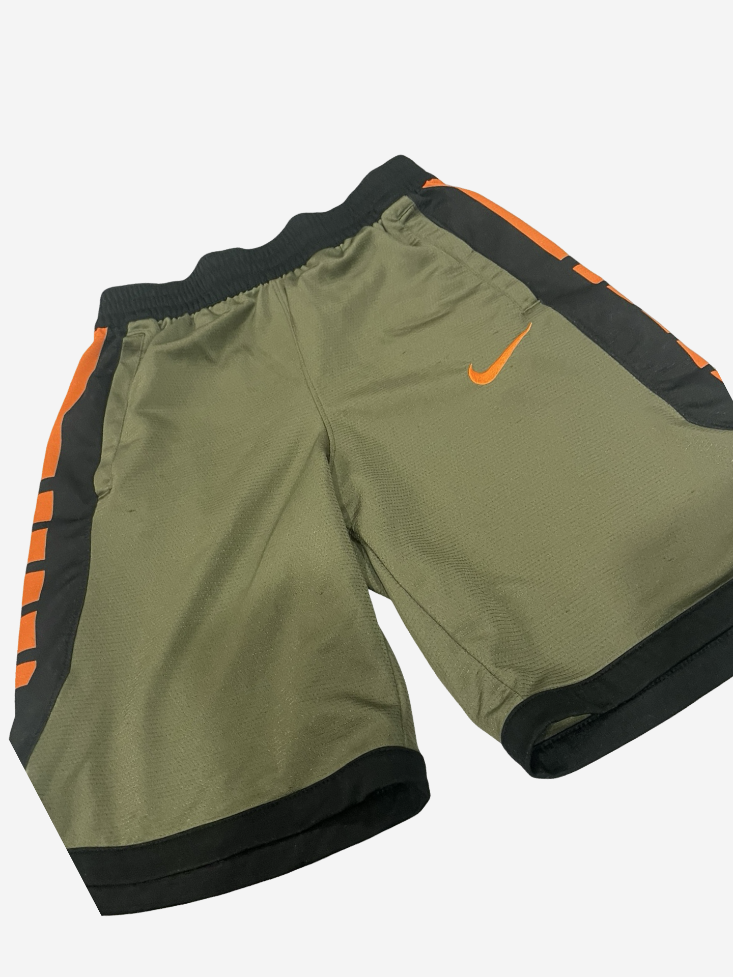 Boys XL Nike Shorts Medium (Snag)
