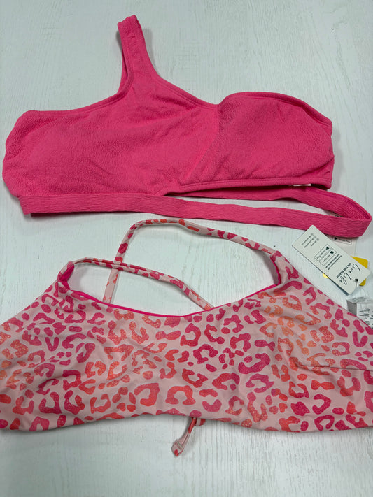 Women’s XL NWT swim tops
