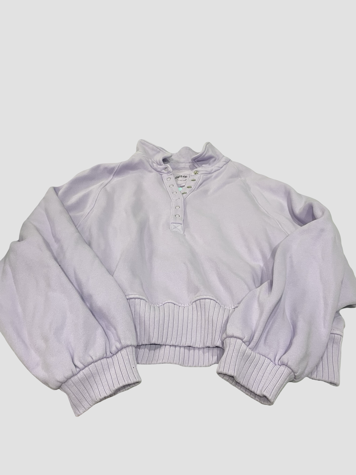 Women’s medium aerie pullover
