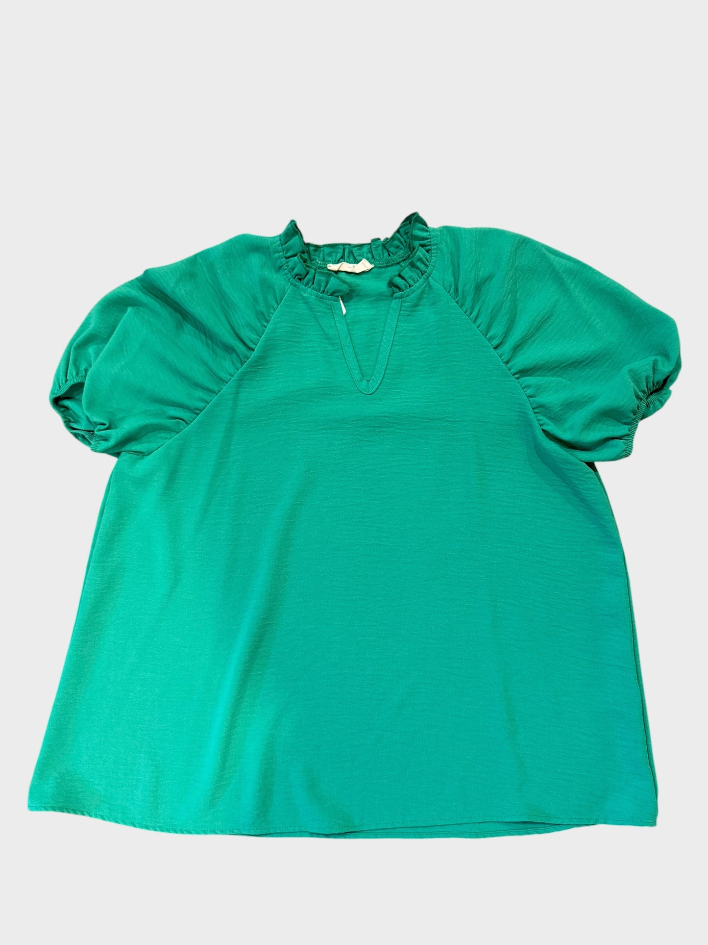 Women’s medium blouse
