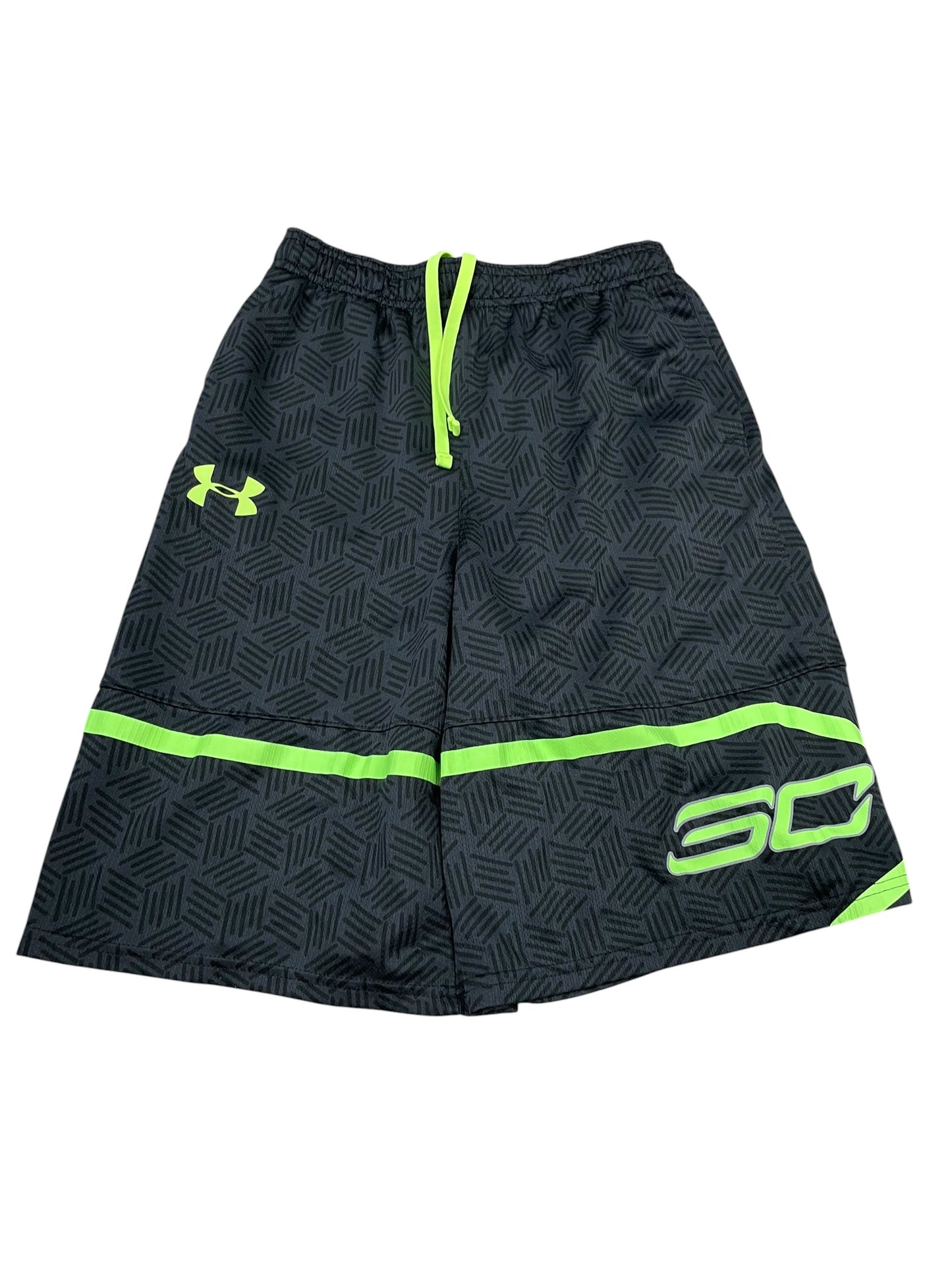 Boys large shorts UA