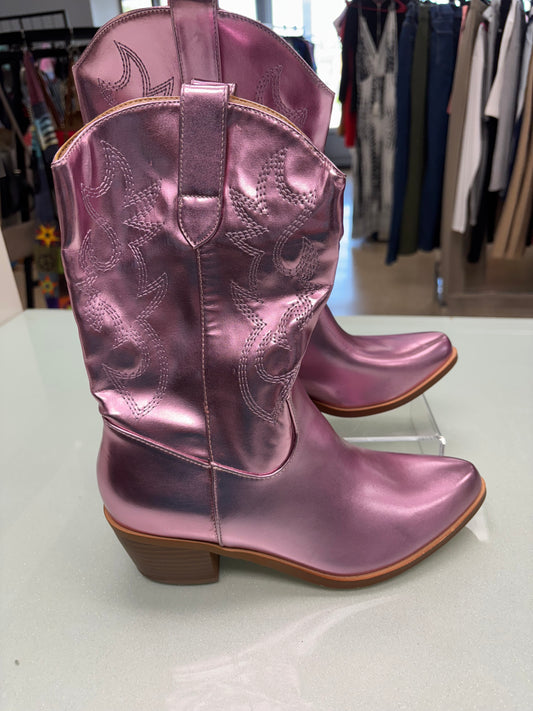 Women’s 7.5 boots